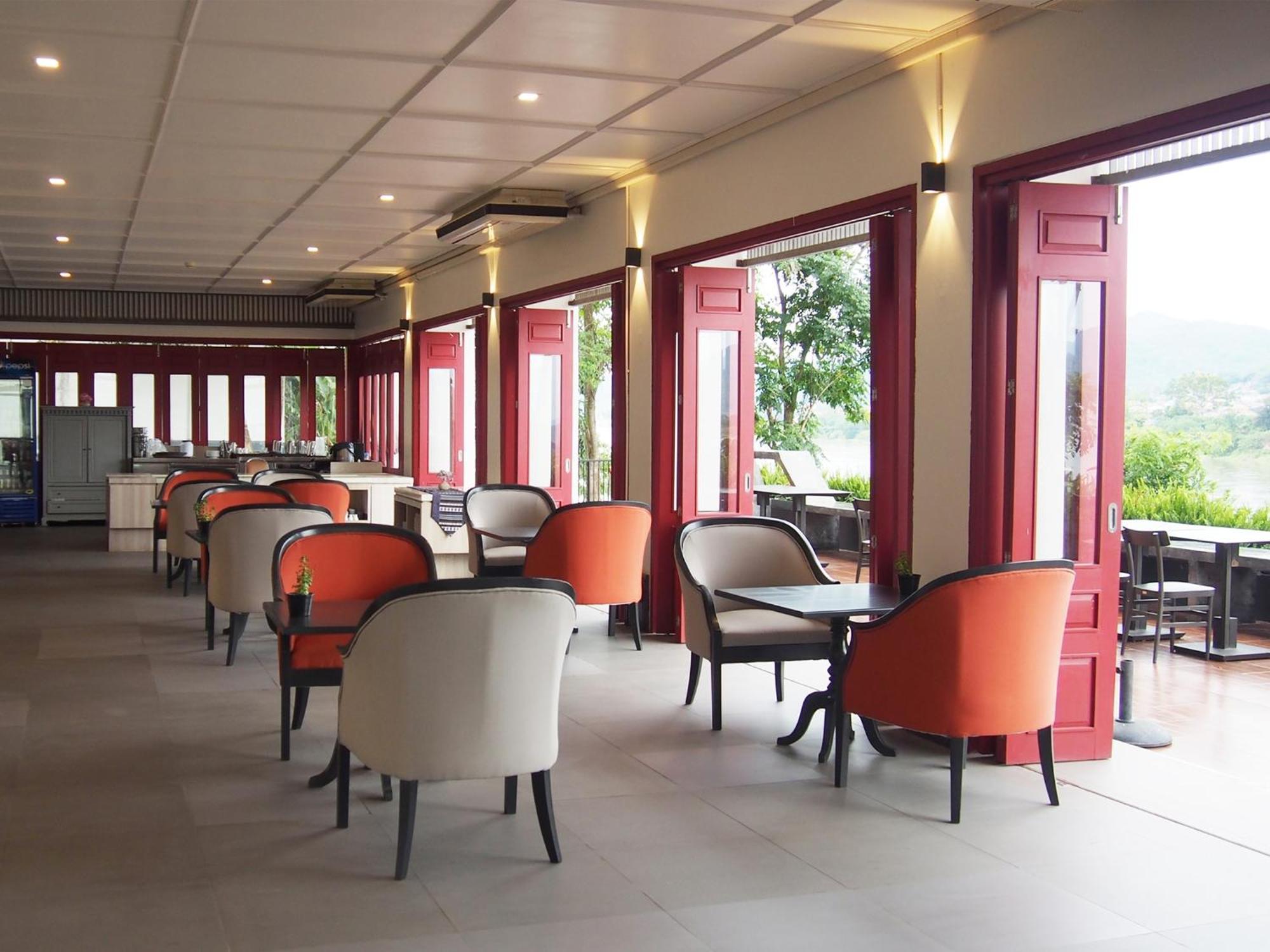 Fortune Riverview Hotel צ'יאנג קונג מראה חיצוני תמונה