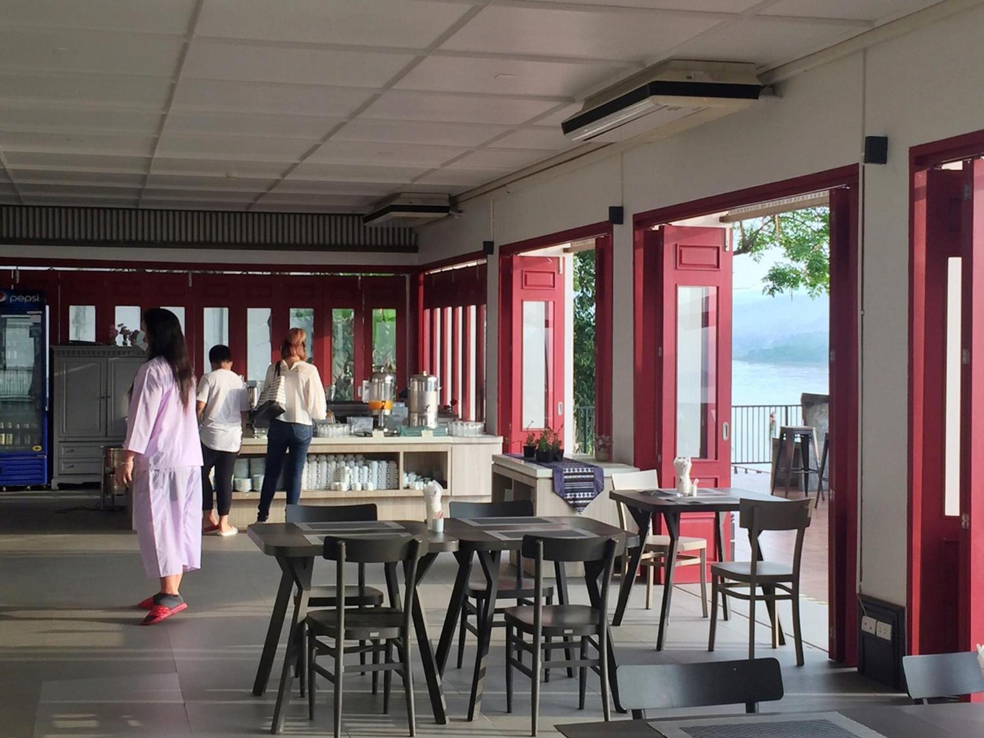 Fortune Riverview Hotel צ'יאנג קונג מראה חיצוני תמונה
