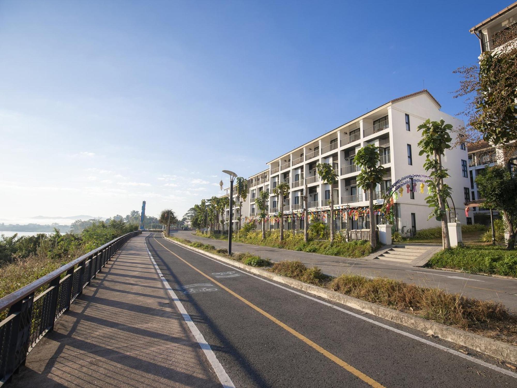 Fortune Riverview Hotel צ'יאנג קונג מראה חיצוני תמונה