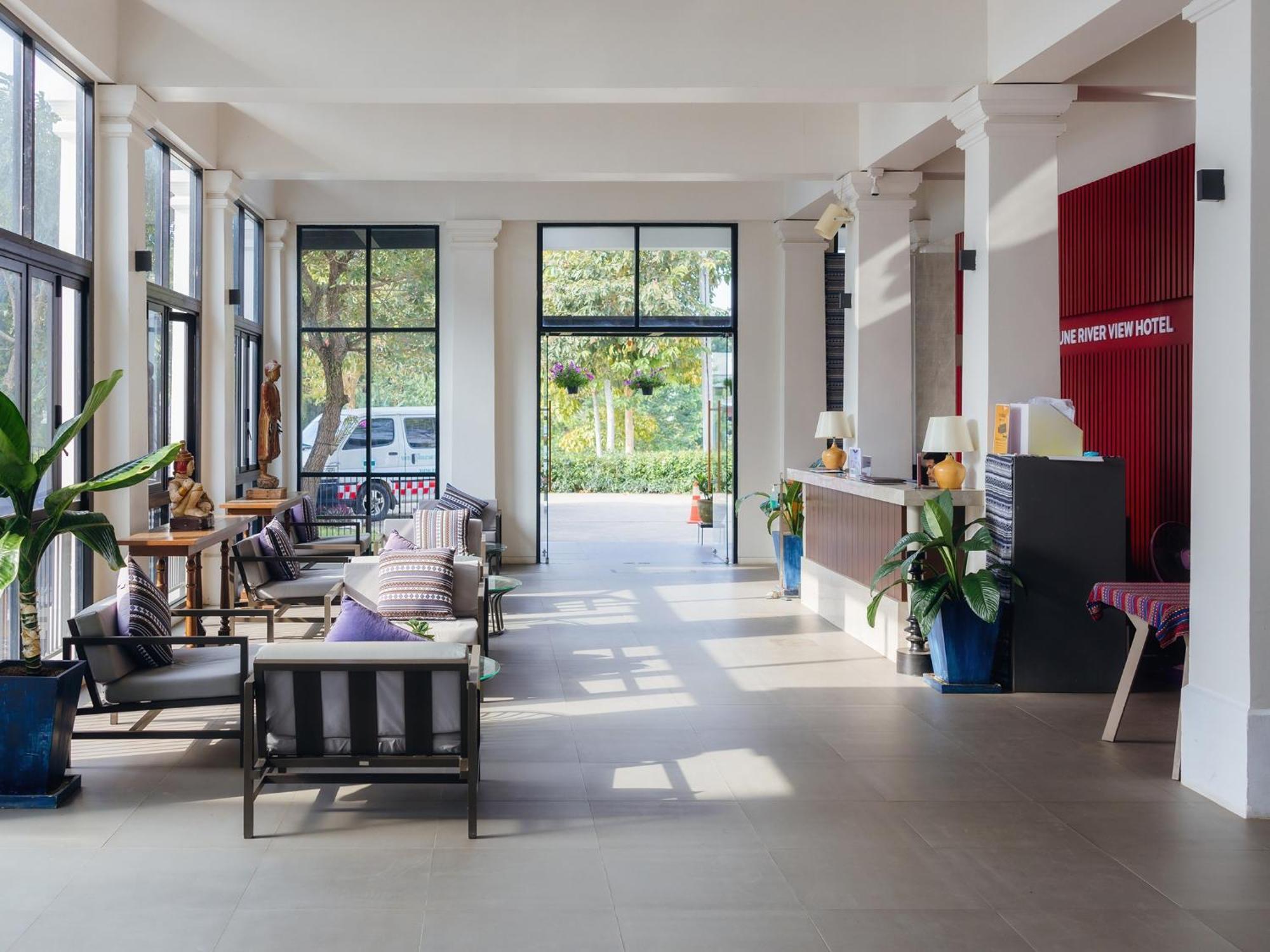 Fortune Riverview Hotel צ'יאנג קונג מראה חיצוני תמונה